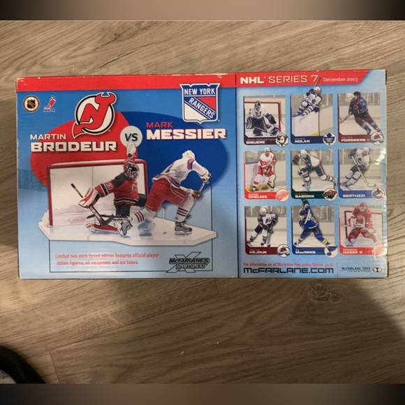 NHL 2 PACKS!! BRODEUR/MESSIER LIMITED EDITION!!! Box#5 McFarlane Toys - Picture 3 of 7